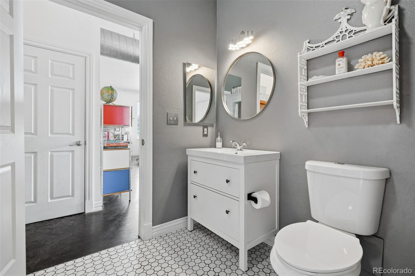 MLS Image #17 for 277 n broadway  209,denver, Colorado