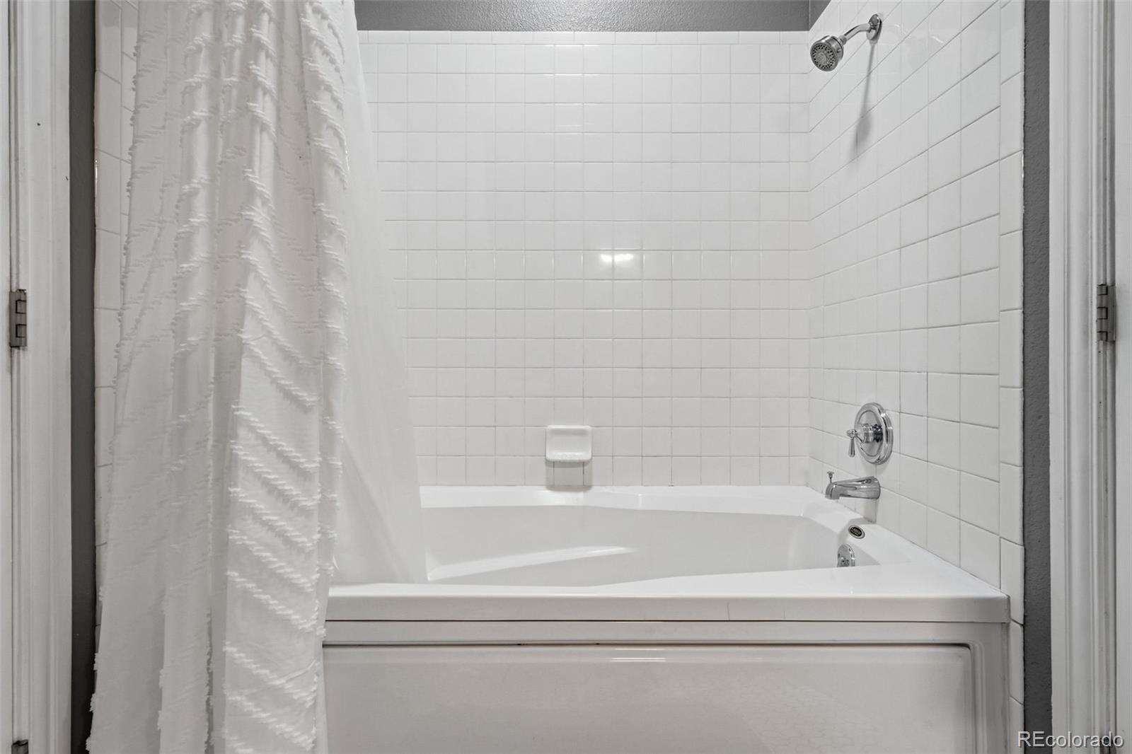 MLS Image #18 for 277 n broadway  209,denver, Colorado