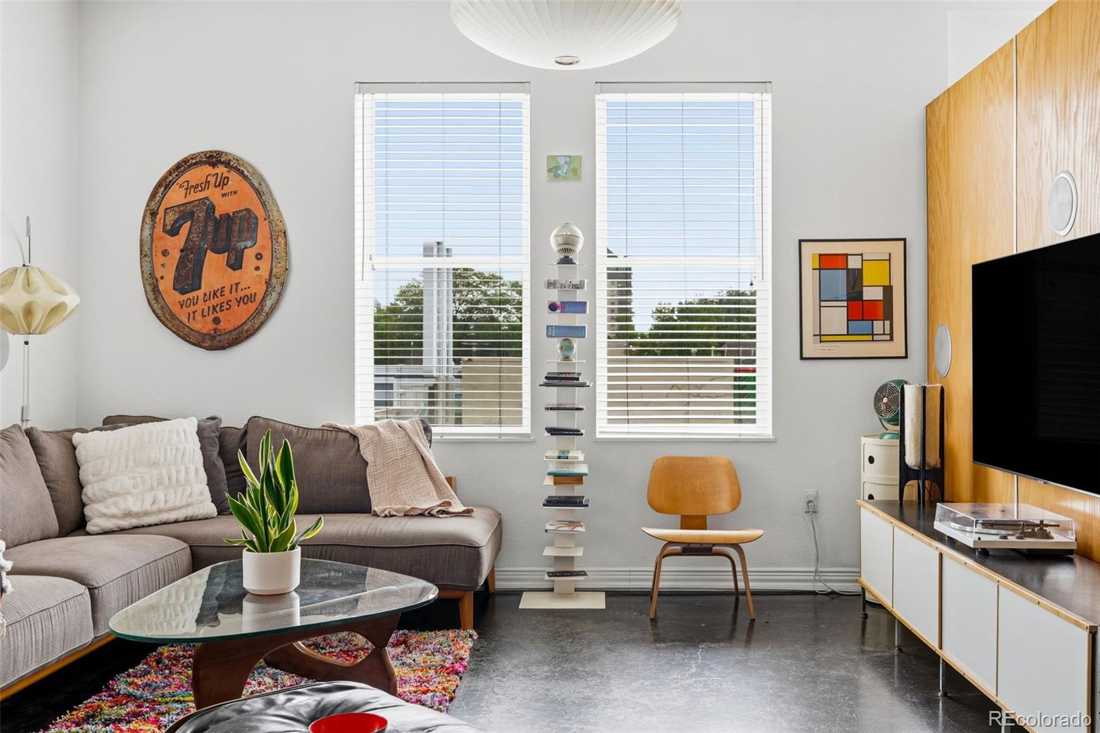 MLS Image #2 for 277 n broadway  209,denver, Colorado