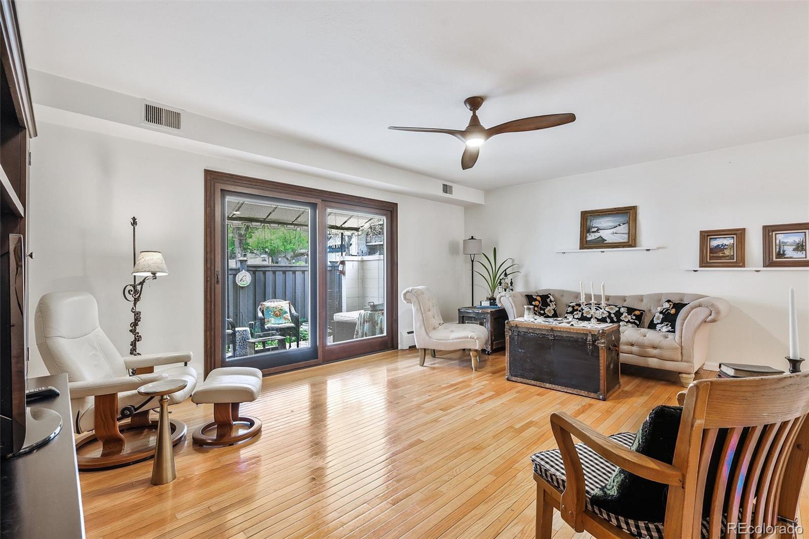MLS Image #2 for 3538 s ivanhoe street ,denver, Colorado