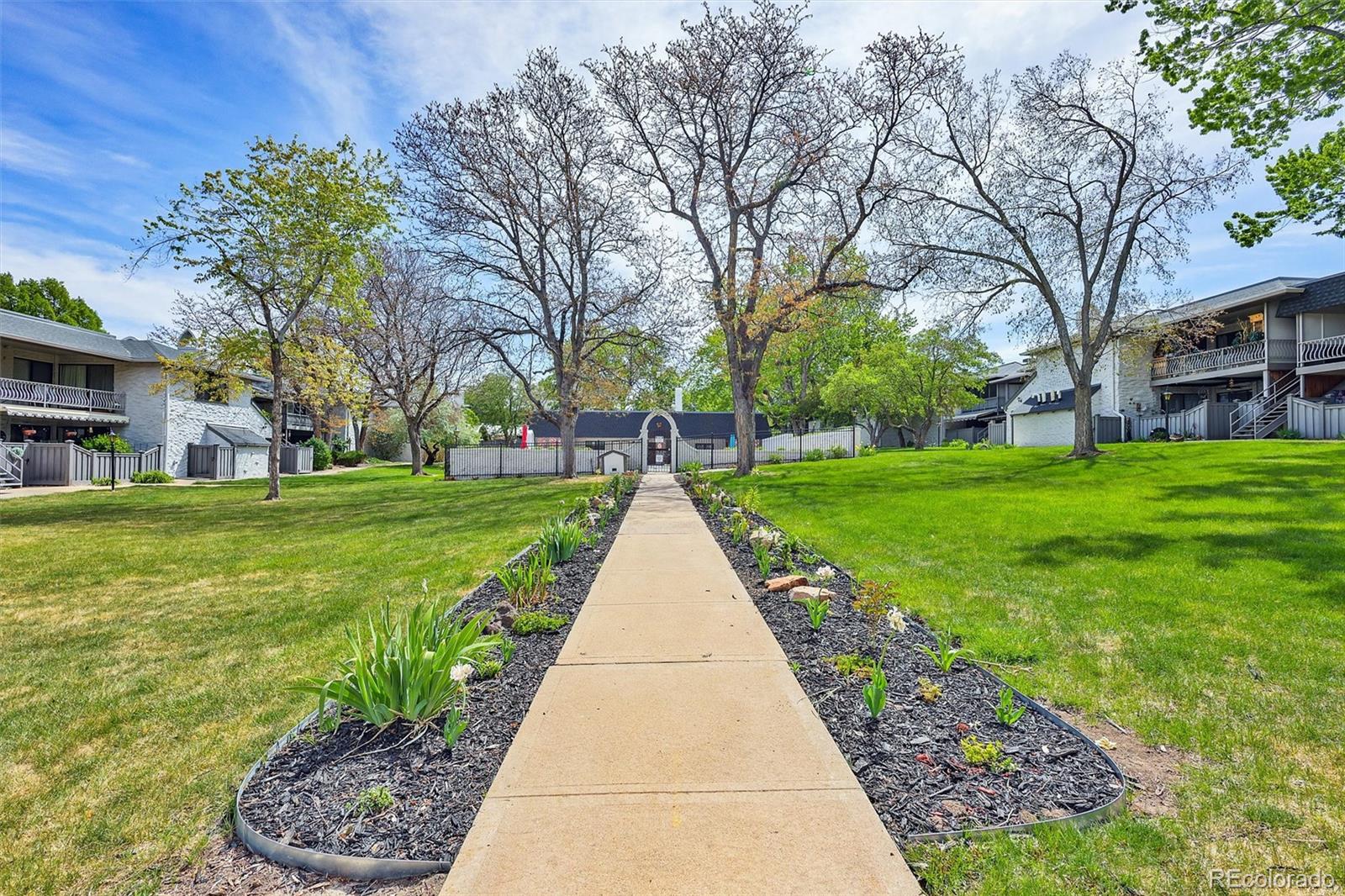 MLS Image #26 for 3538 s ivanhoe street ,denver, Colorado