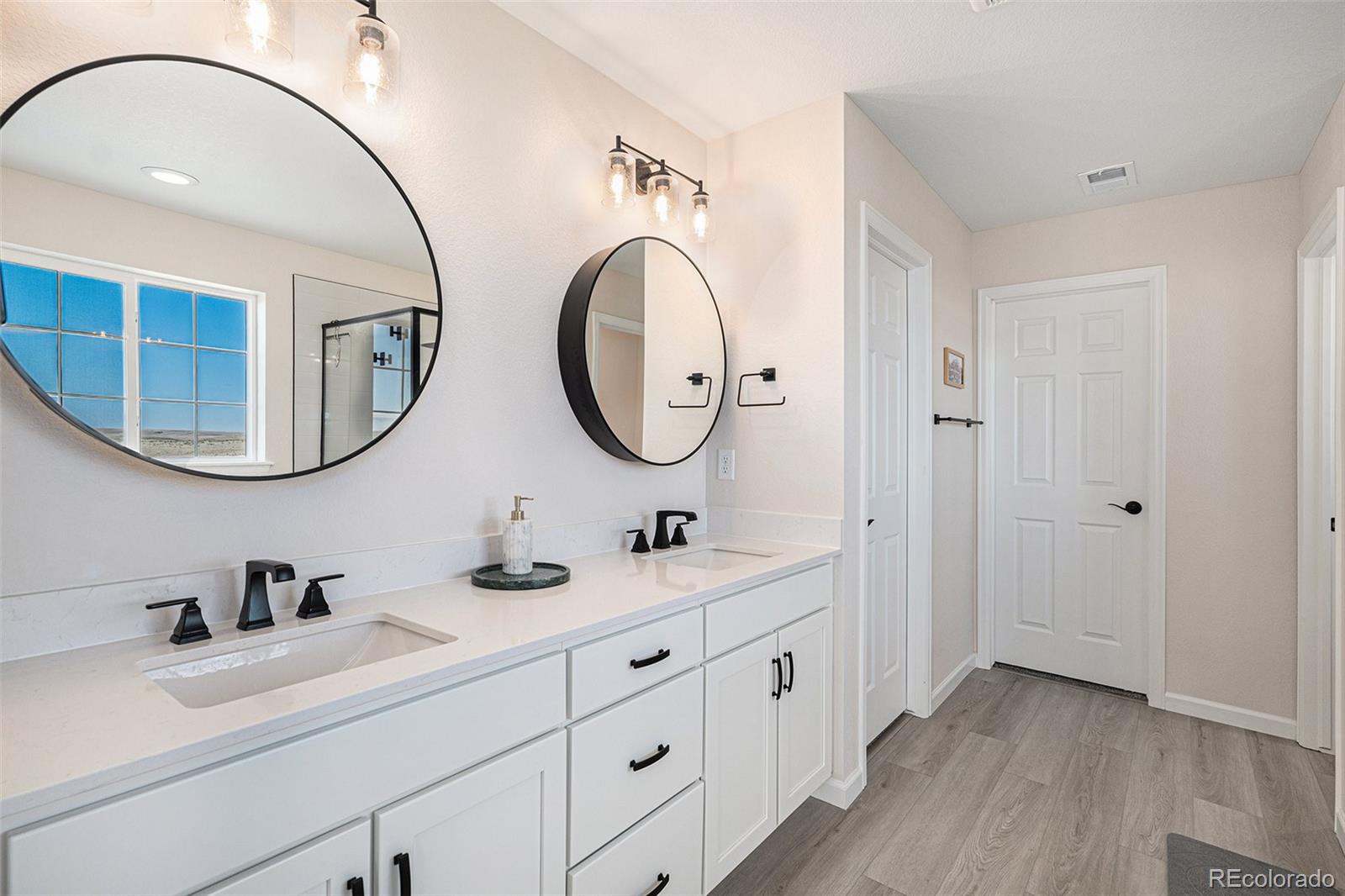 MLS Image #11 for 7338 s yantley way,aurora, Colorado