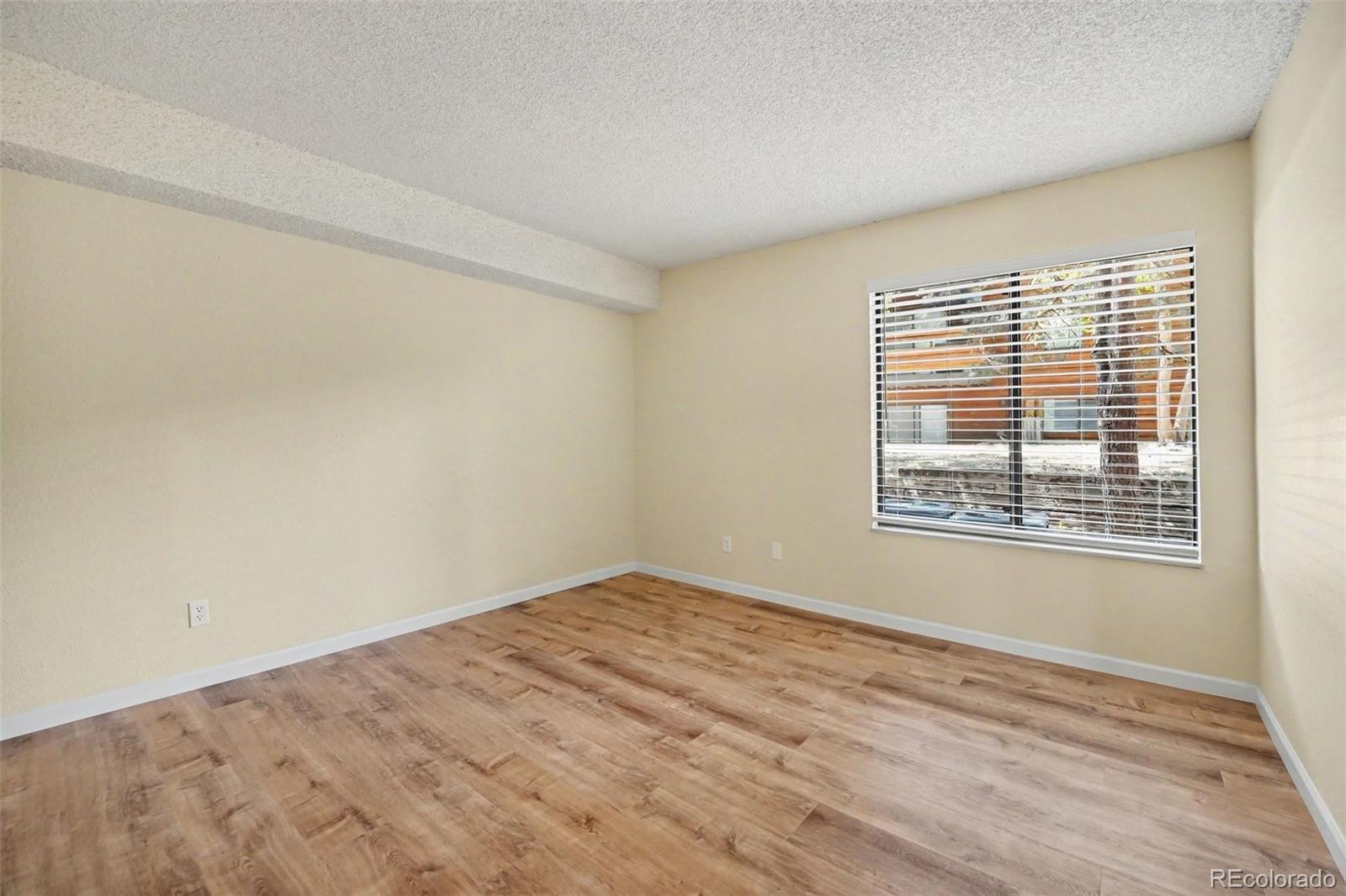 MLS Image #12 for 433  wright street 103,lakewood, Colorado