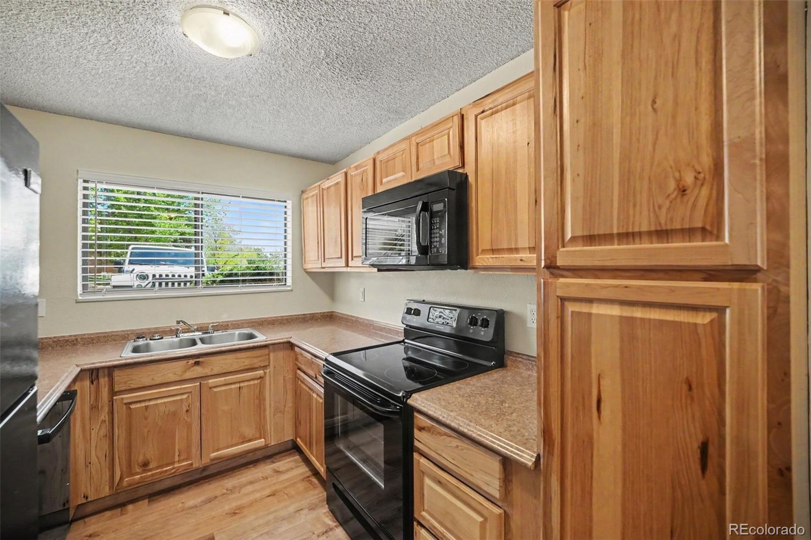 MLS Image #5 for 433  wright street 103,lakewood, Colorado