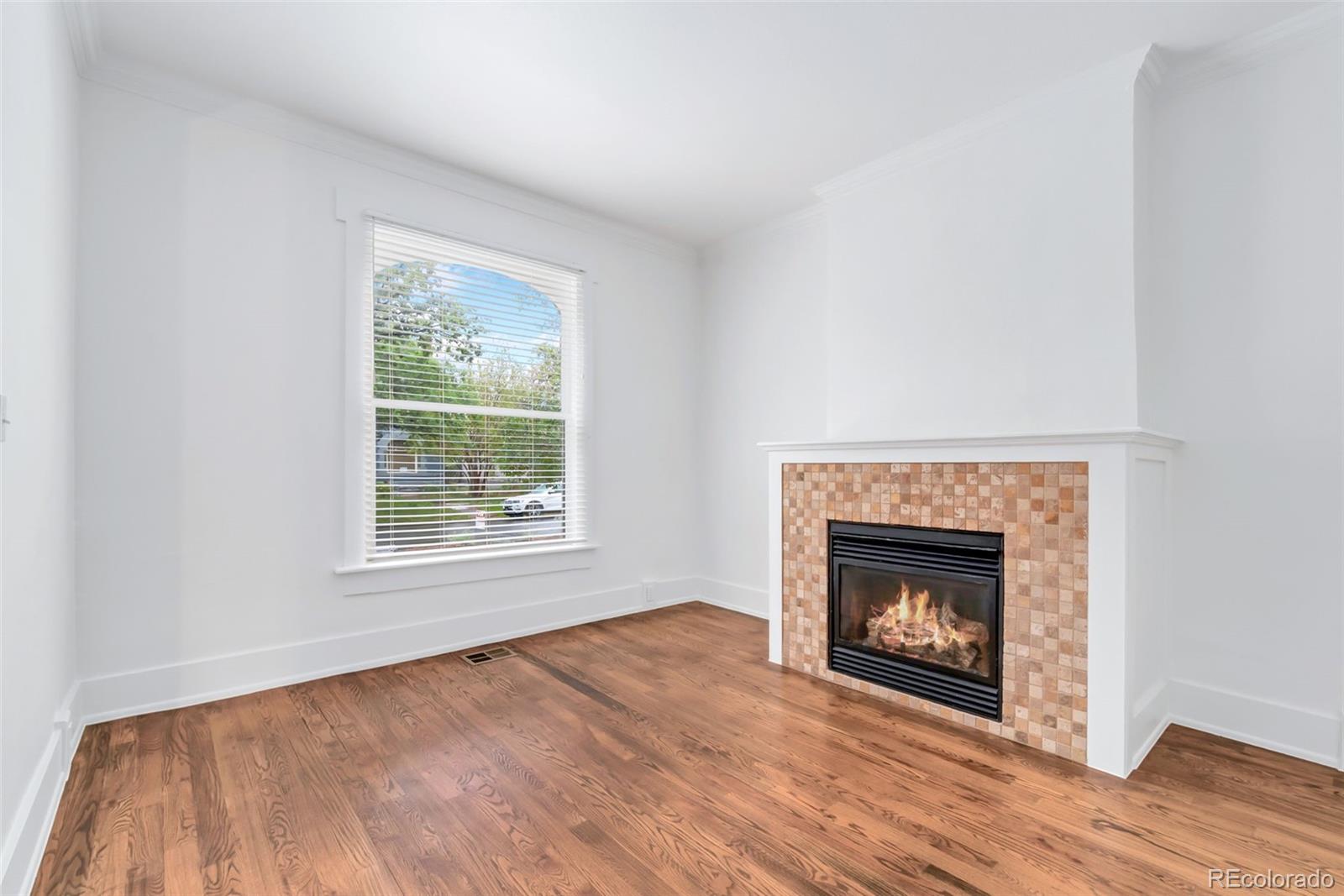 MLS Image #4 for 2081 n ogden street,denver, Colorado