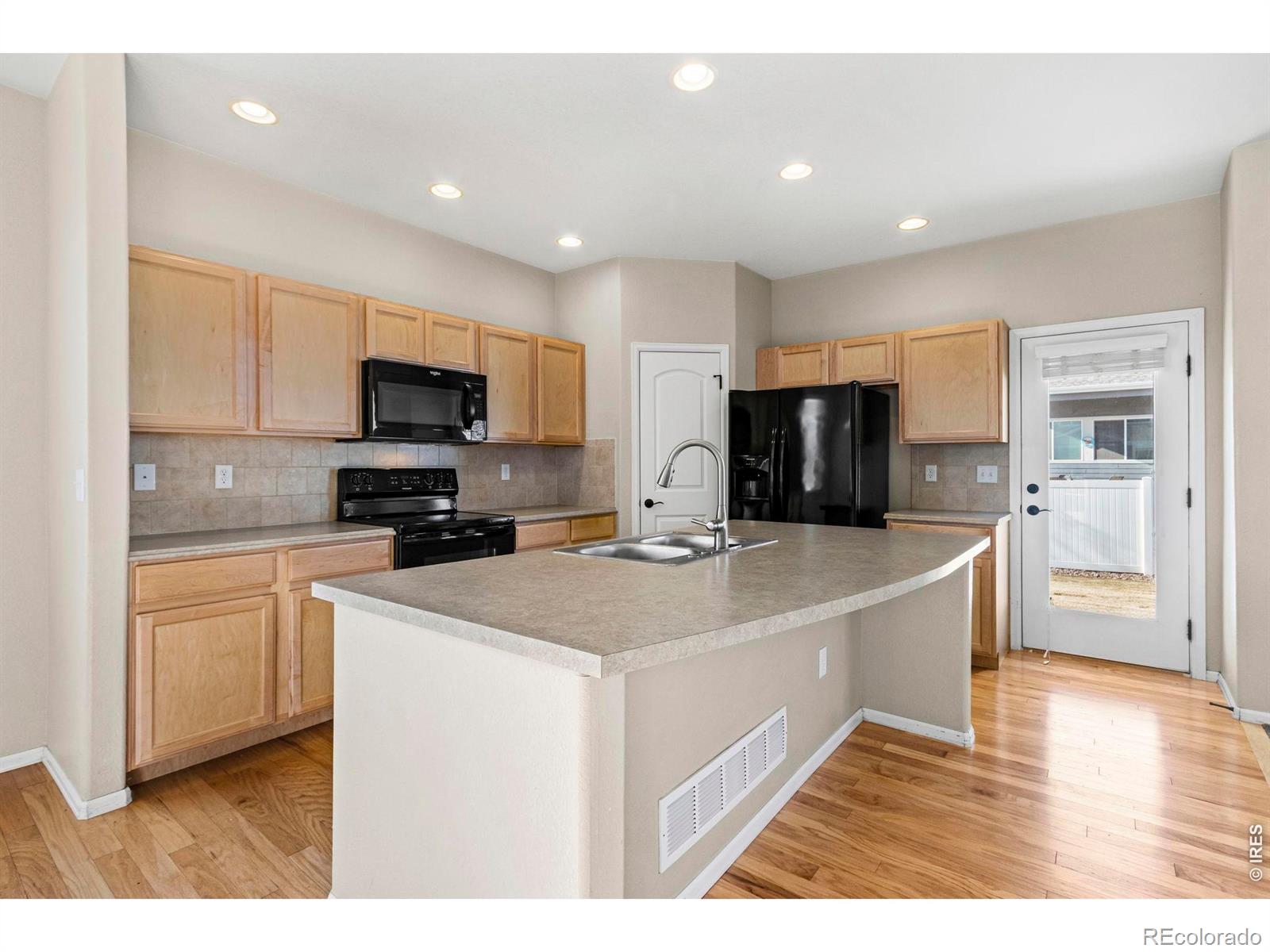 MLS Image #7 for 431  ptarmigan street,severance, Colorado