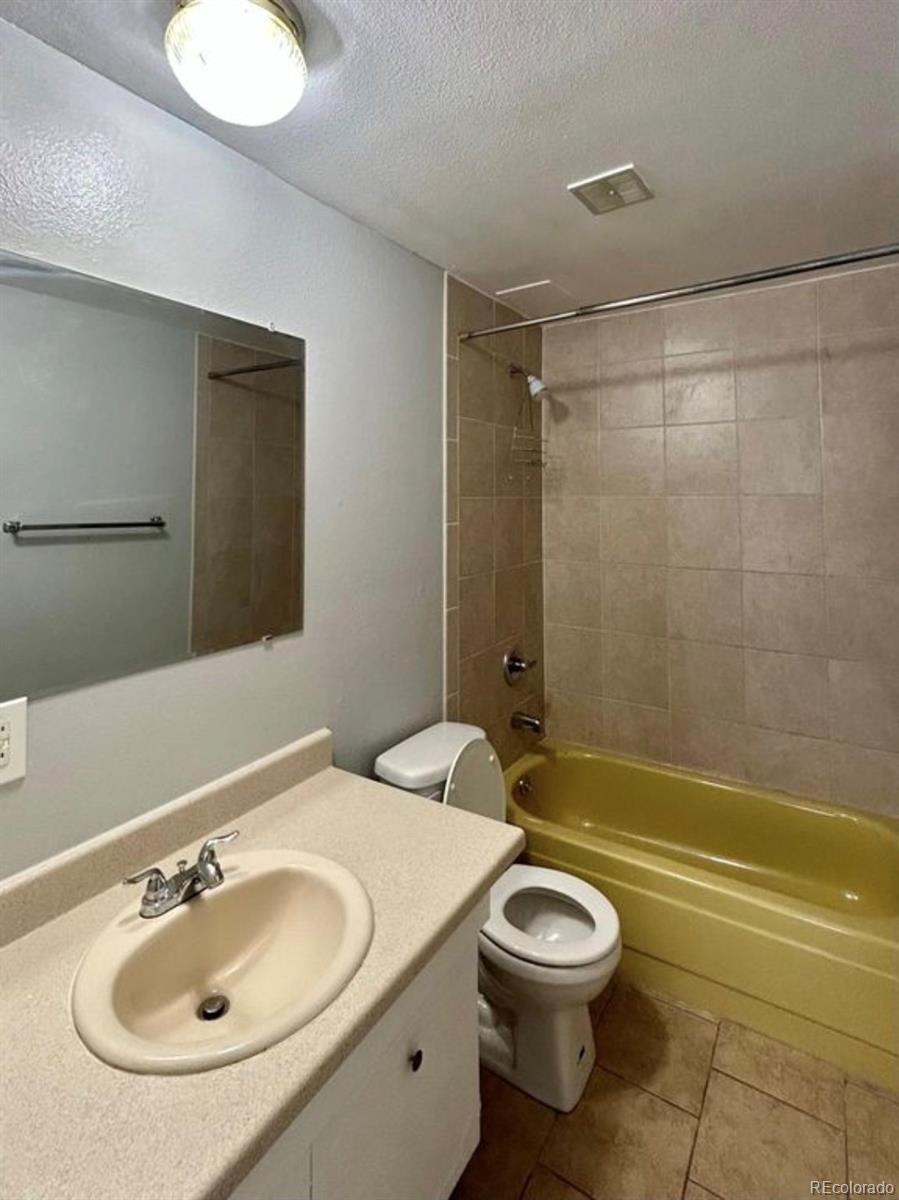MLS Image #6 for 561  geneva street,aurora, Colorado