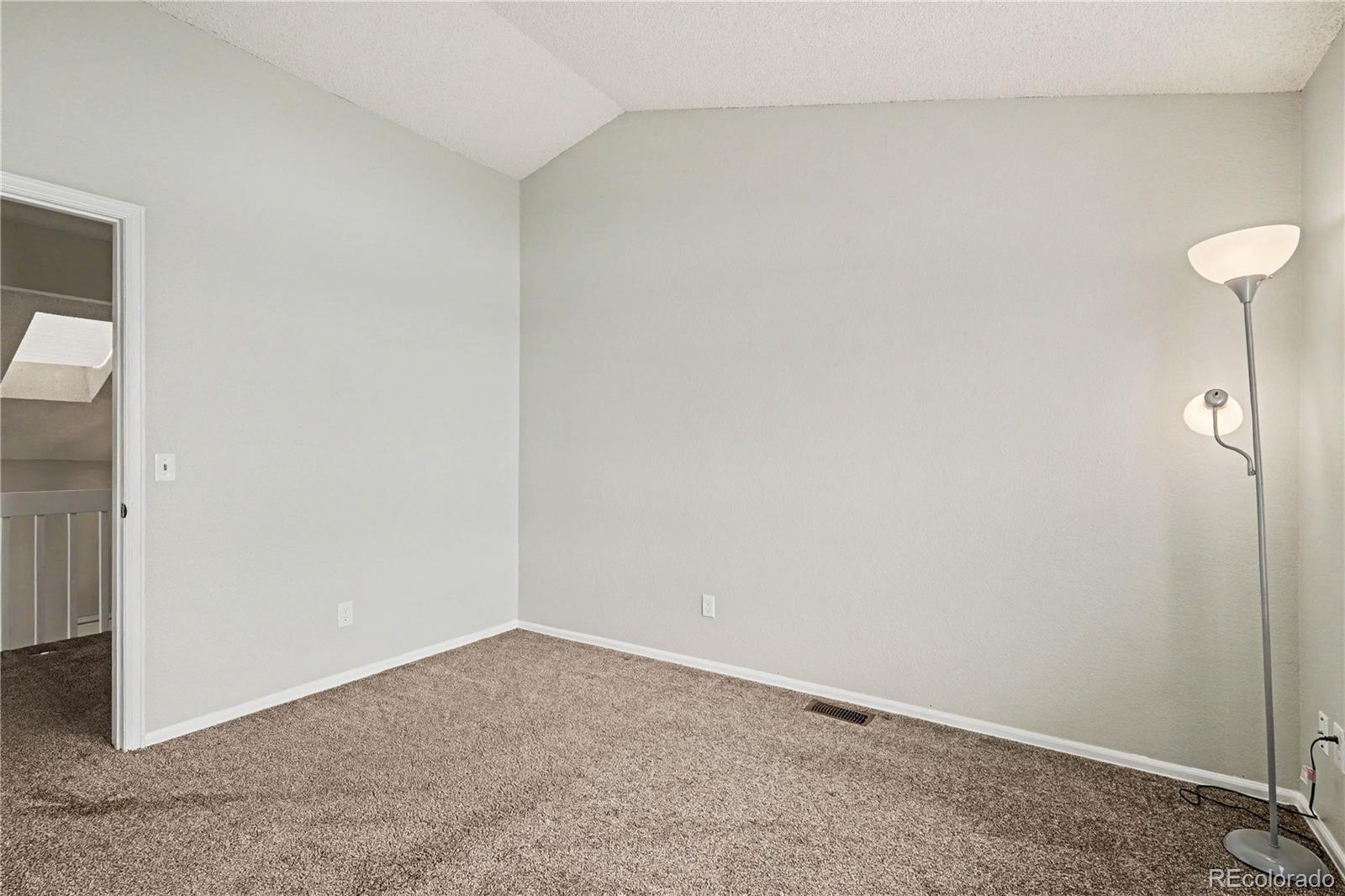 MLS Image #14 for 828  summer drive,highlands ranch, Colorado