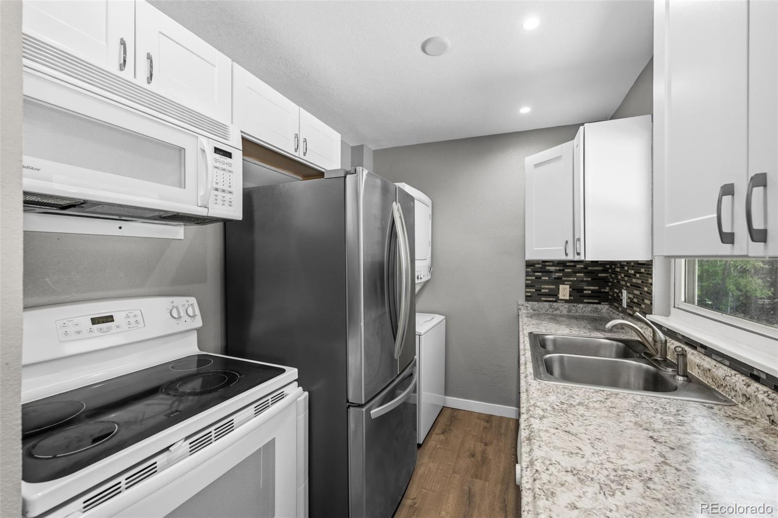 MLS Image #13 for 3001 s forest street,denver, Colorado