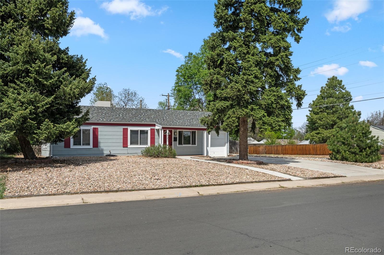 MLS Image #3 for 3001 s forest street,denver, Colorado