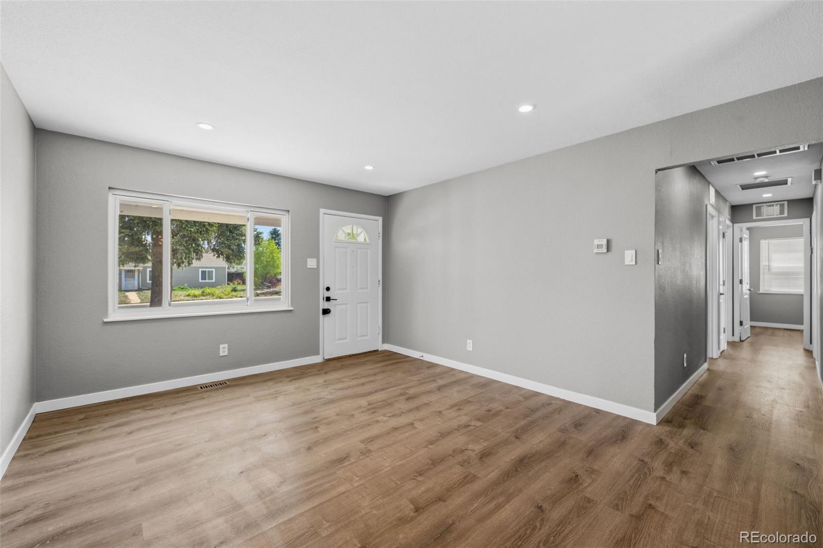 MLS Image #7 for 3001 s forest street,denver, Colorado