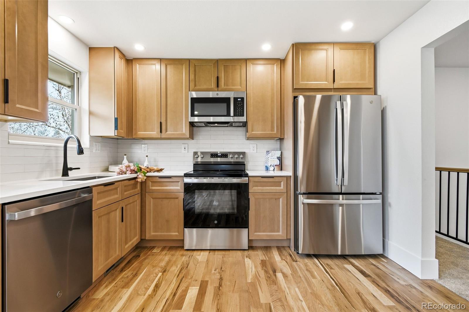 MLS Image #12 for 8855 e easter avenue,centennial, Colorado