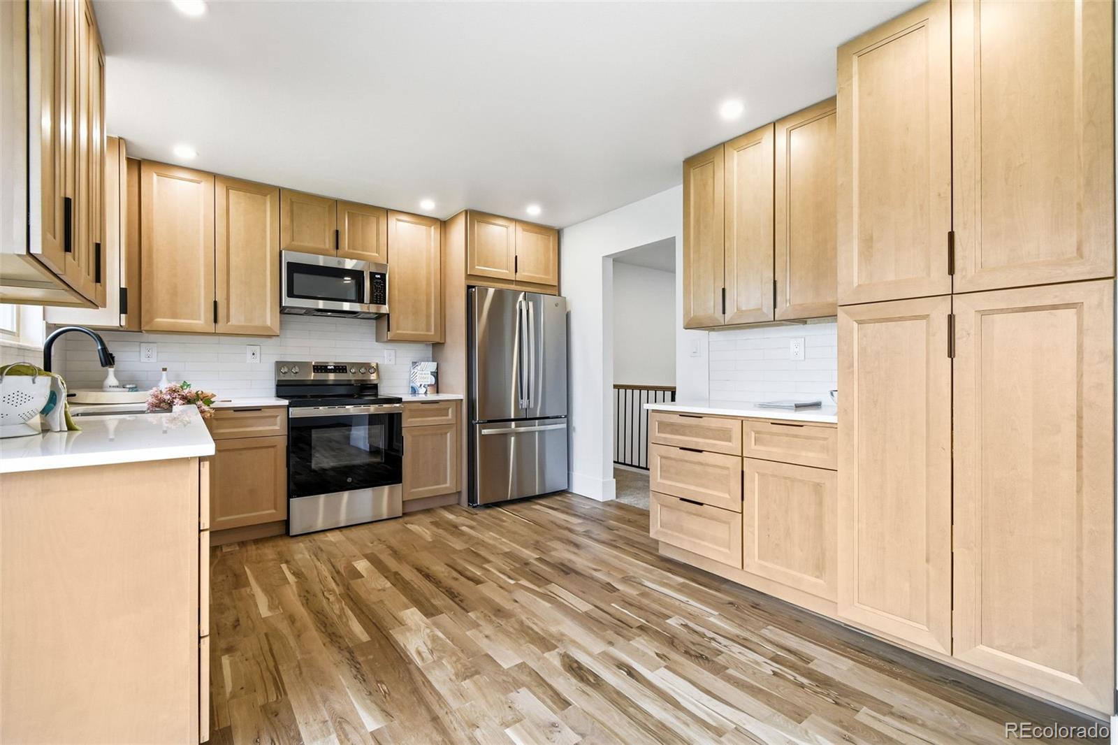 MLS Image #13 for 8855 e easter avenue,centennial, Colorado