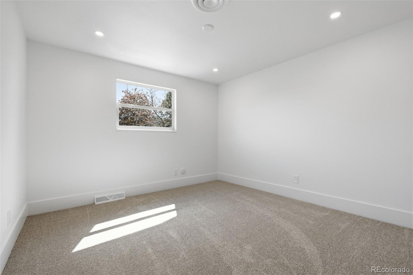 MLS Image #20 for 8855 e easter avenue,centennial, Colorado