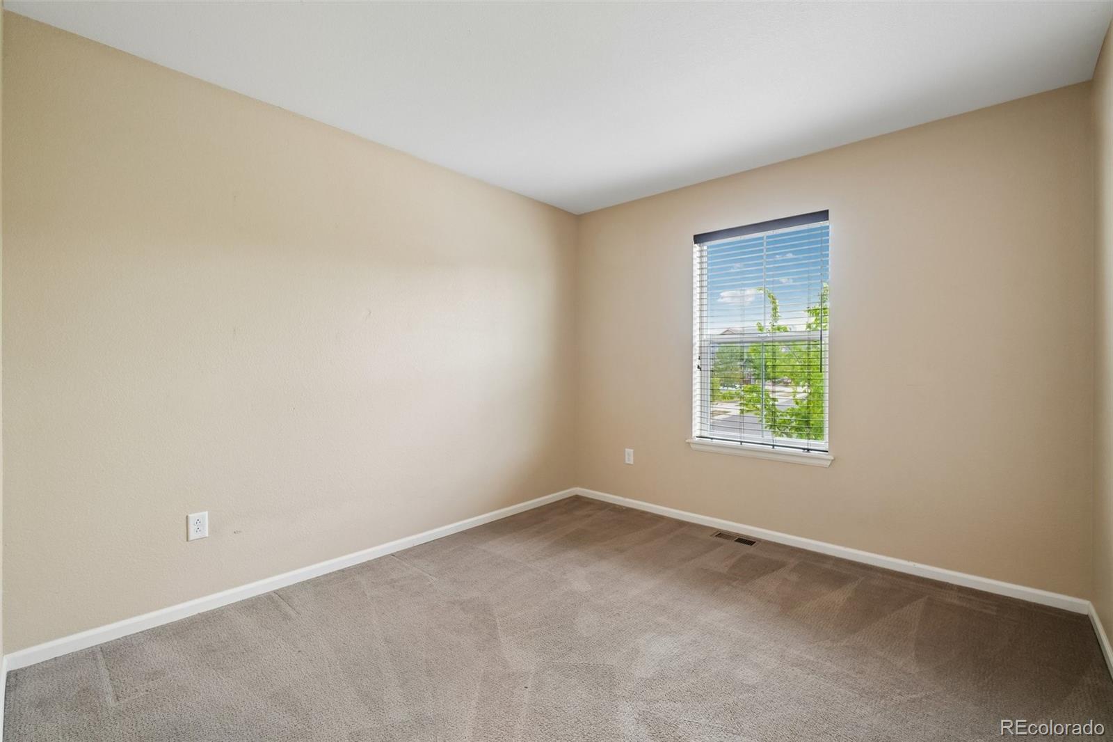 MLS Image #18 for 16757  compass way,broomfield, Colorado