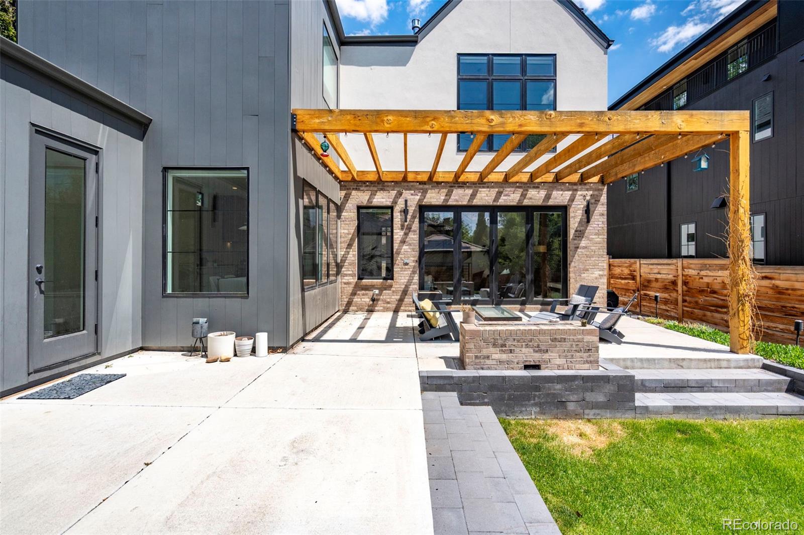 MLS Image #37 for 959 s vine street,denver, Colorado