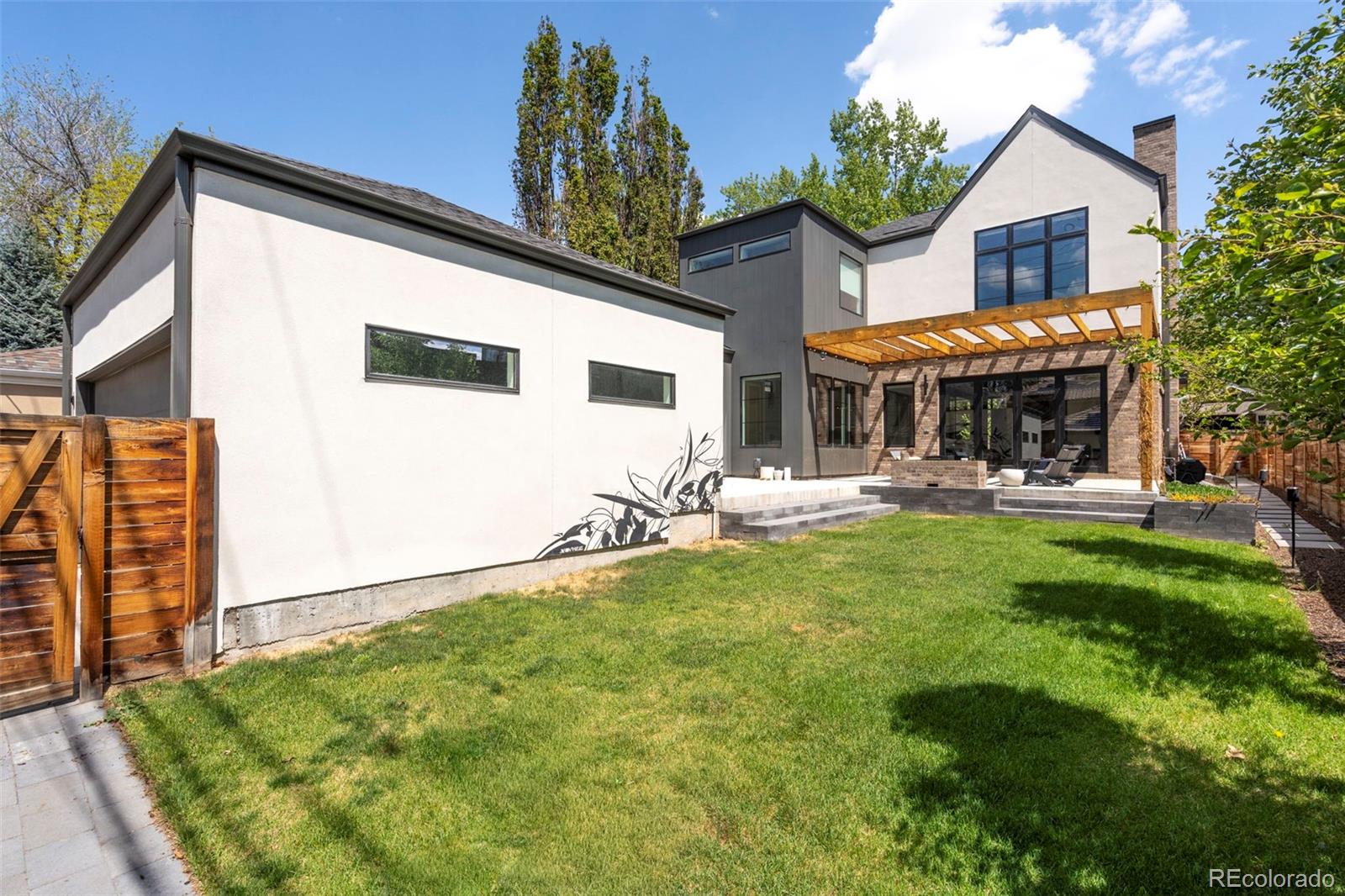 MLS Image #38 for 959 s vine street,denver, Colorado
