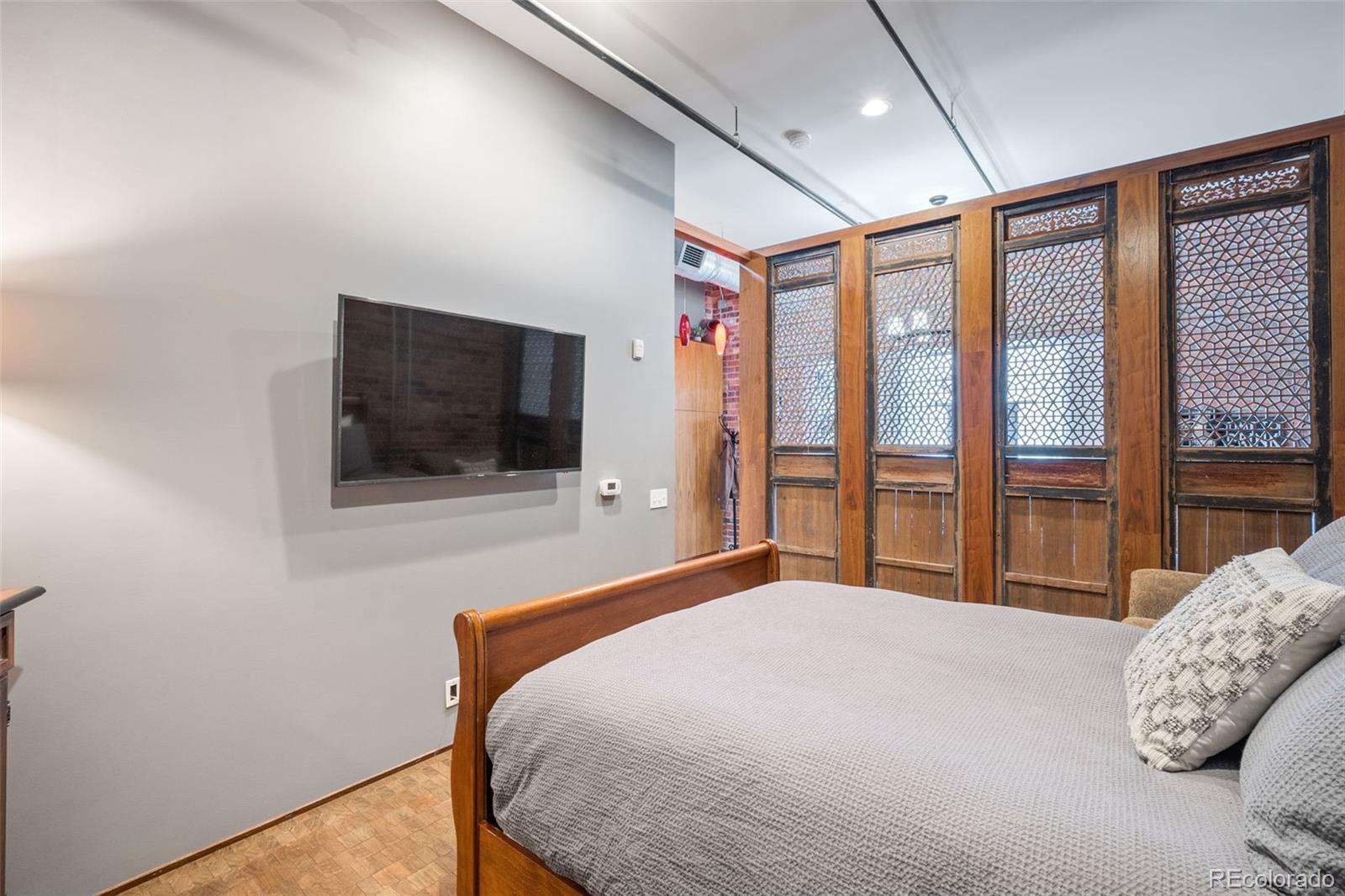 MLS Image #12 for 2500  walnut street 201,denver, Colorado