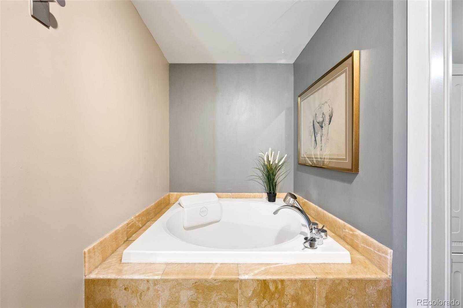 MLS Image #15 for 2500  walnut street 201,denver, Colorado