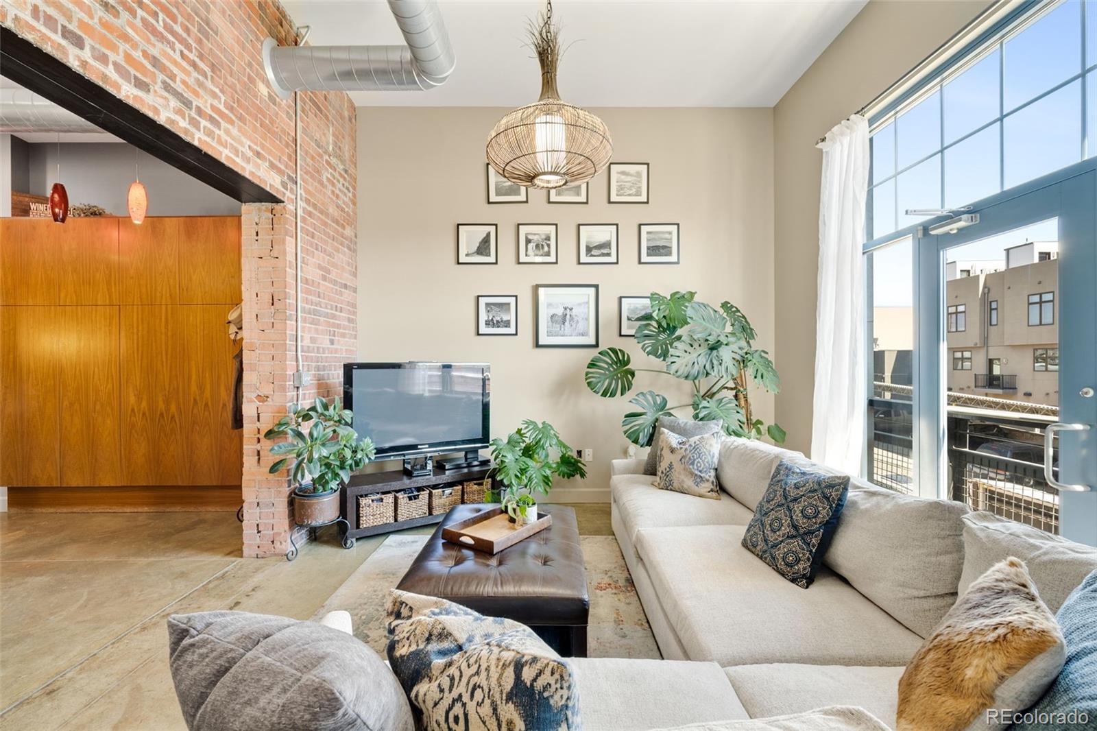 MLS Image #2 for 2500  walnut street 201,denver, Colorado