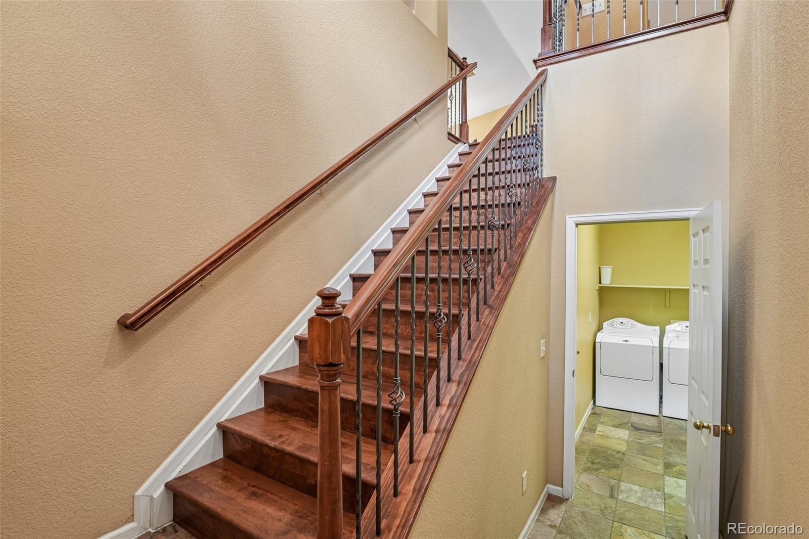 MLS Image #17 for 2468  syracuse street,denver, Colorado