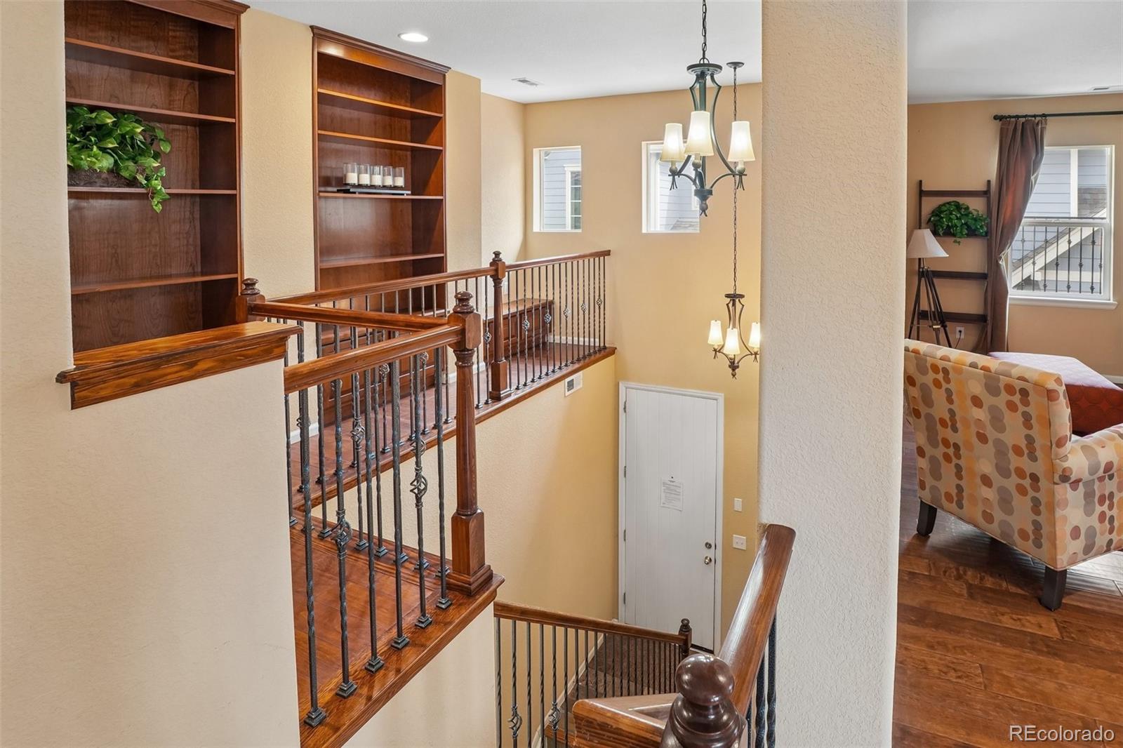 MLS Image #18 for 2468  syracuse street,denver, Colorado