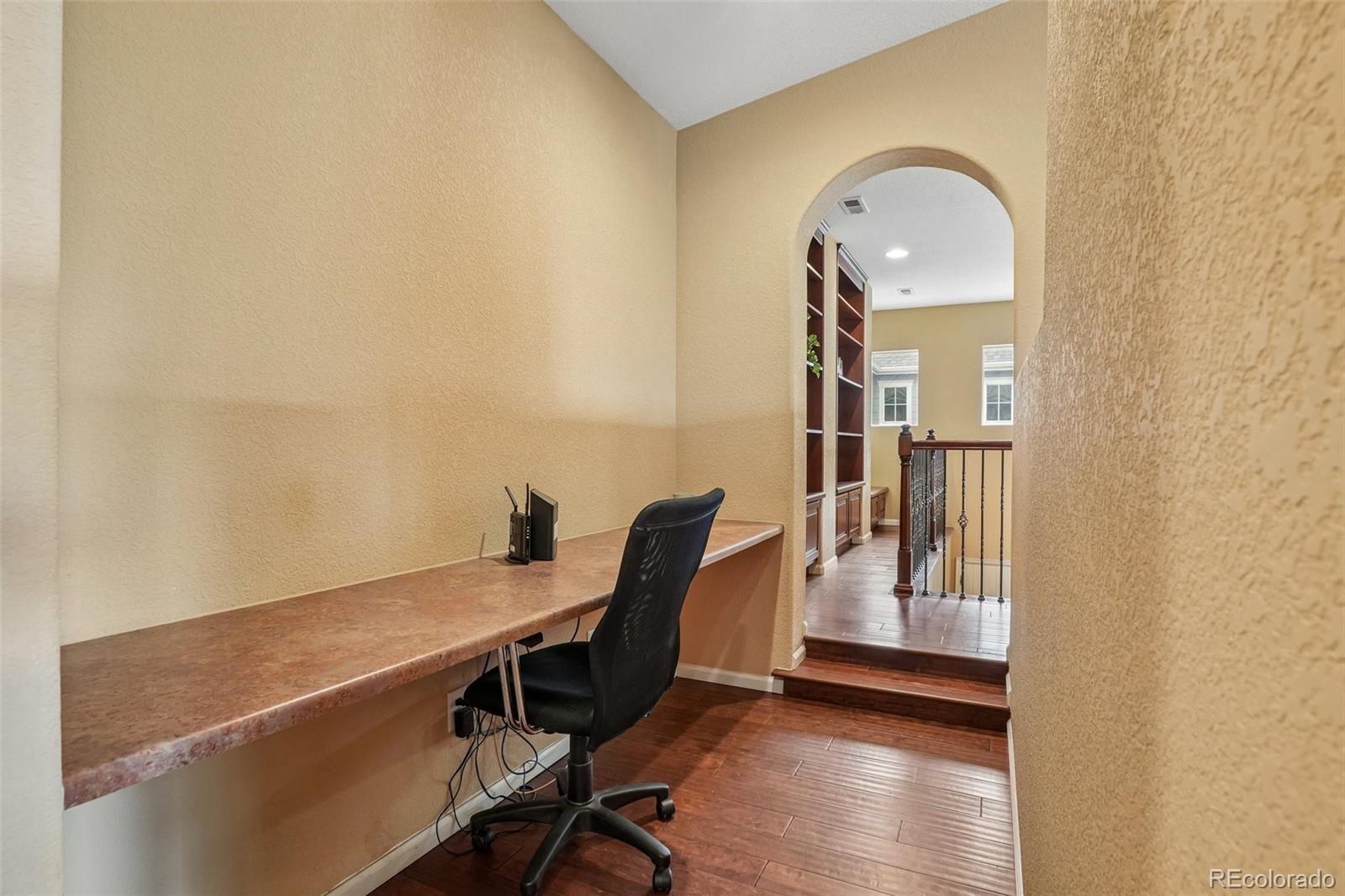 MLS Image #19 for 2468  syracuse street,denver, Colorado