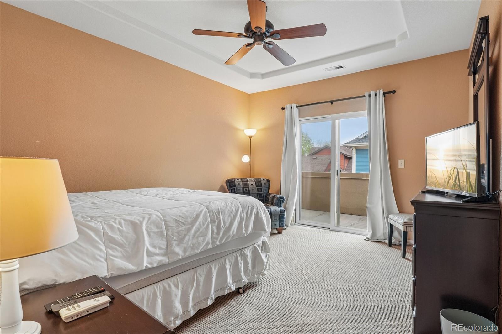 MLS Image #23 for 2468  syracuse street,denver, Colorado