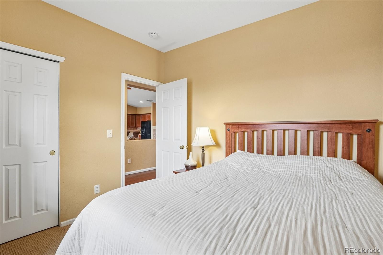 MLS Image #29 for 2468  syracuse street,denver, Colorado