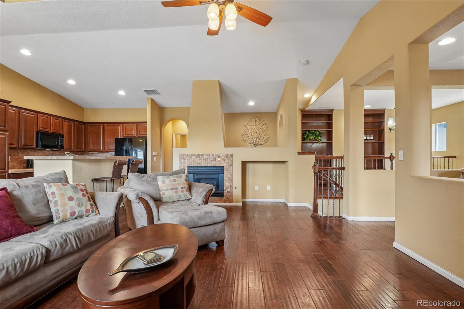 MLS Image #8 for 2468  syracuse street,denver, Colorado