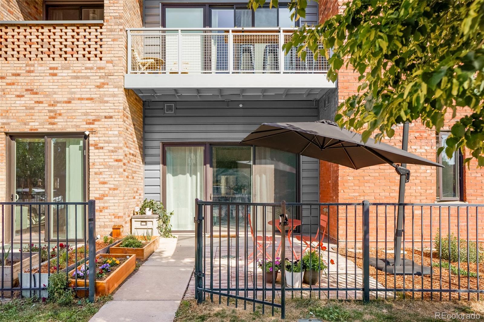 MLS Image #2 for 2525  arapahoe street,denver, Colorado