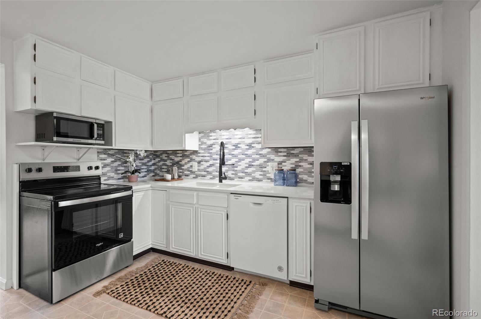 MLS Image #7 for 10  joan drive,denver, Colorado