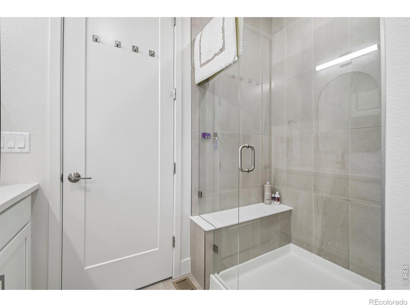 MLS Image #14 for 8263 s queen street,littleton, Colorado