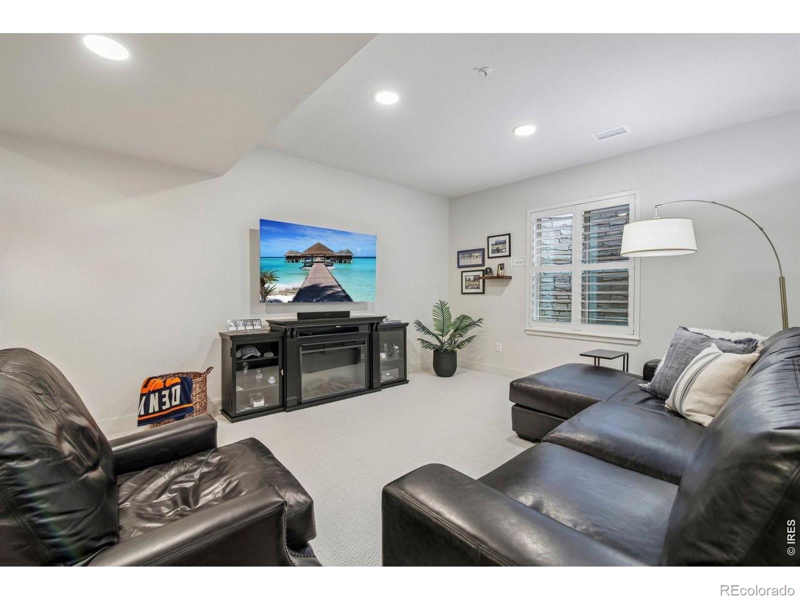 MLS Image #27 for 8263 s queen street,littleton, Colorado