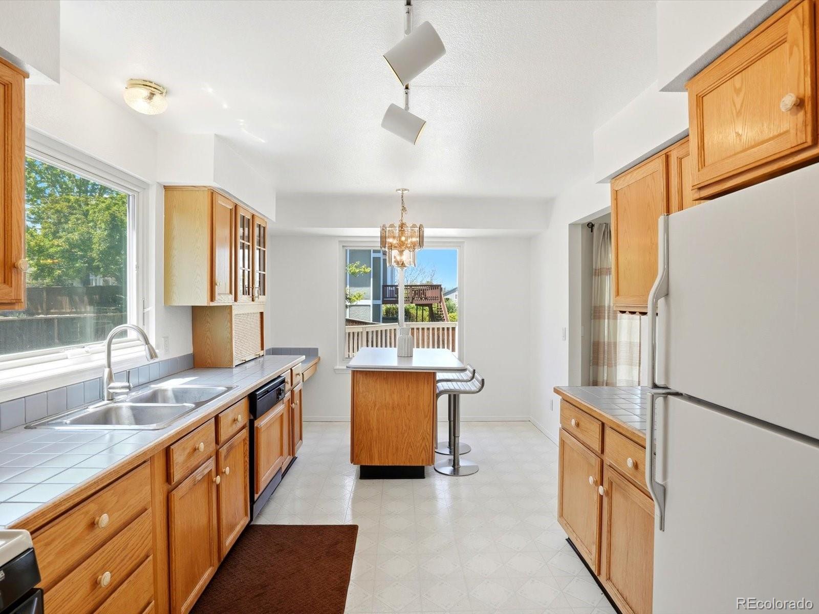 MLS Image #13 for 10237  song sparrow lane,highlands ranch, Colorado