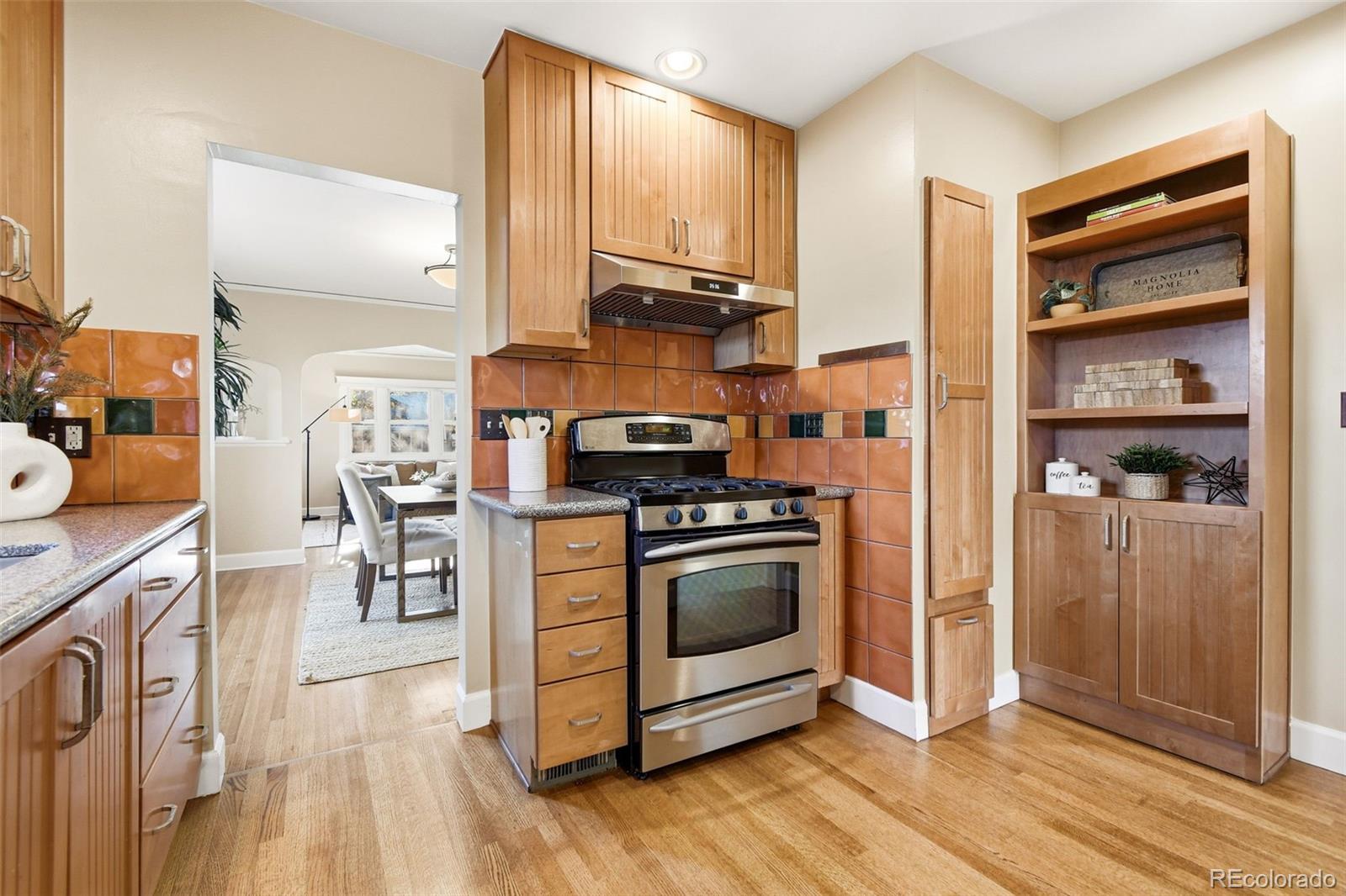 MLS Image #21 for 2820  clermont street,denver, Colorado