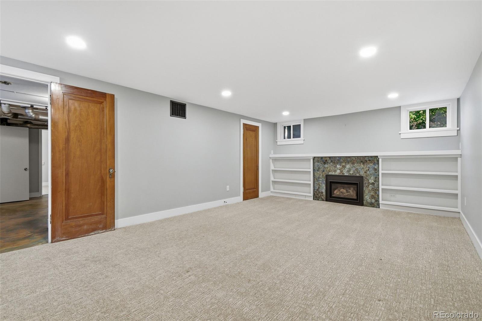 MLS Image #33 for 2820  clermont street,denver, Colorado