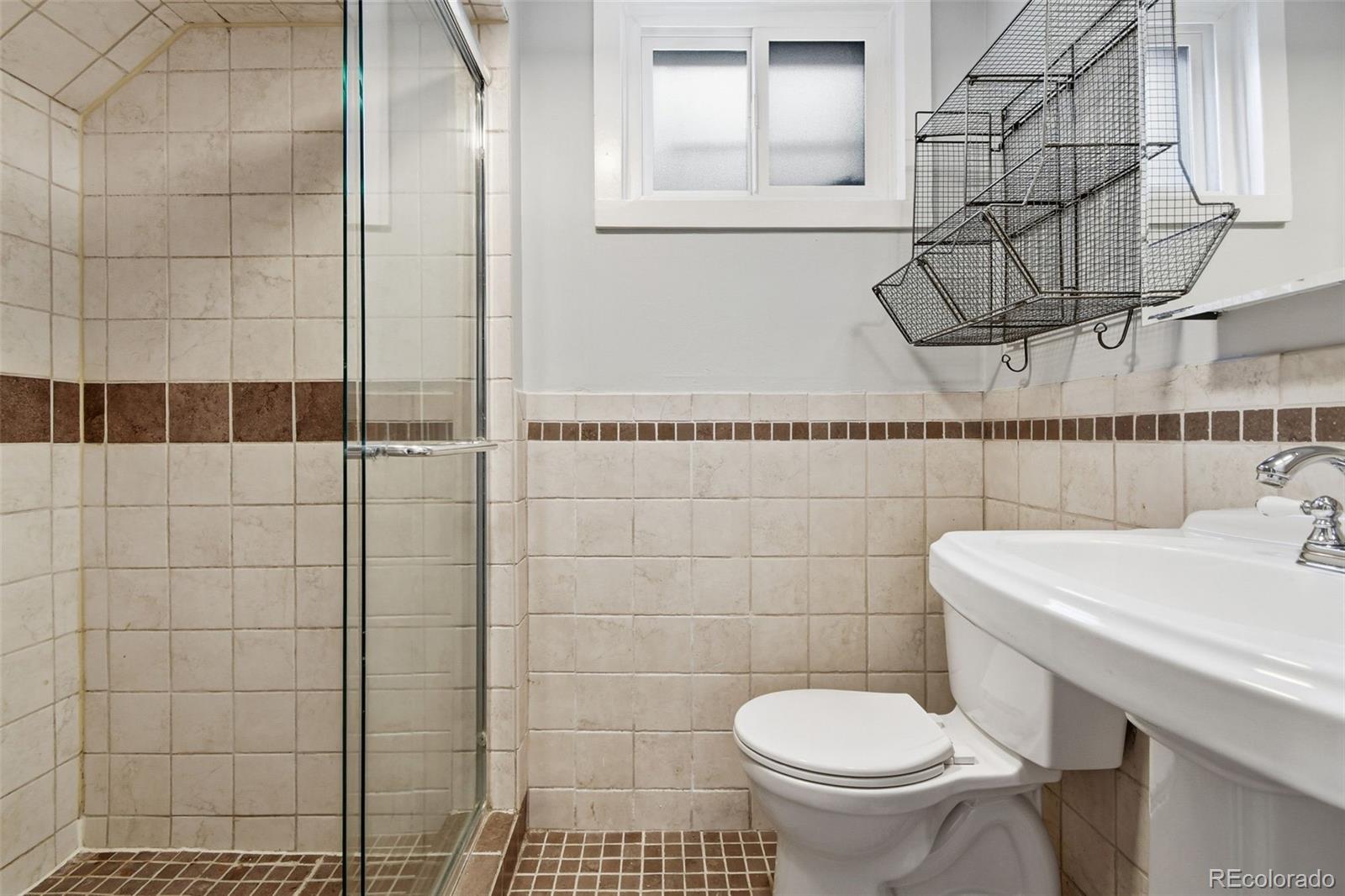 MLS Image #37 for 2820  clermont street,denver, Colorado