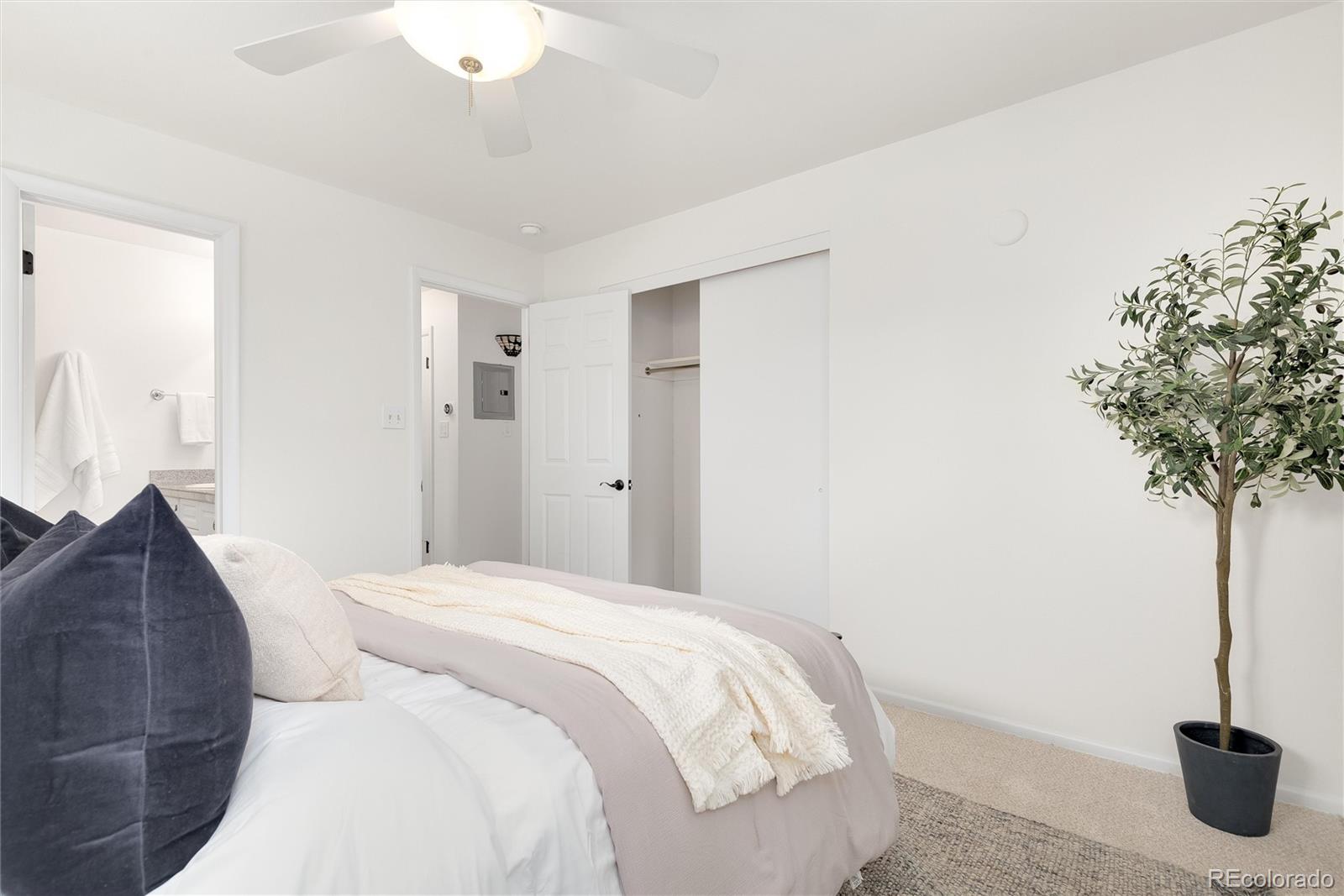 MLS Image #19 for 1522 s cherry street,denver, Colorado