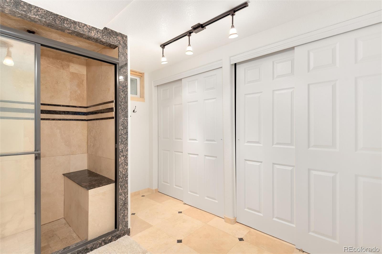 MLS Image #32 for 1522 s cherry street,denver, Colorado