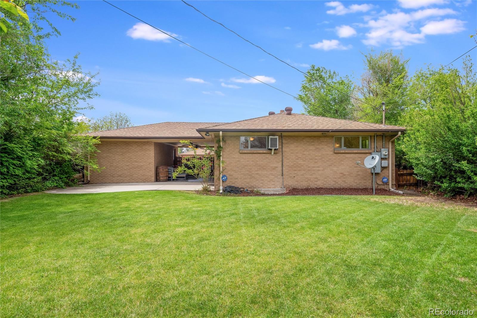 MLS Image #36 for 1522 s cherry street,denver, Colorado