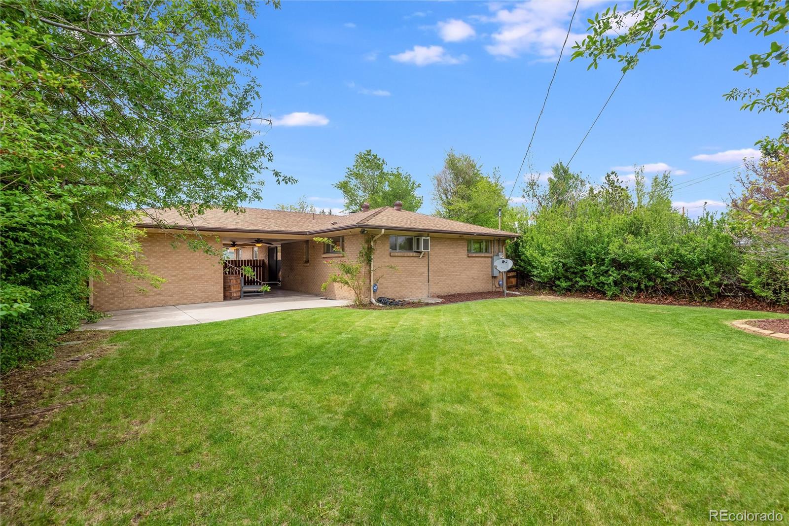 MLS Image #38 for 1522 s cherry street,denver, Colorado