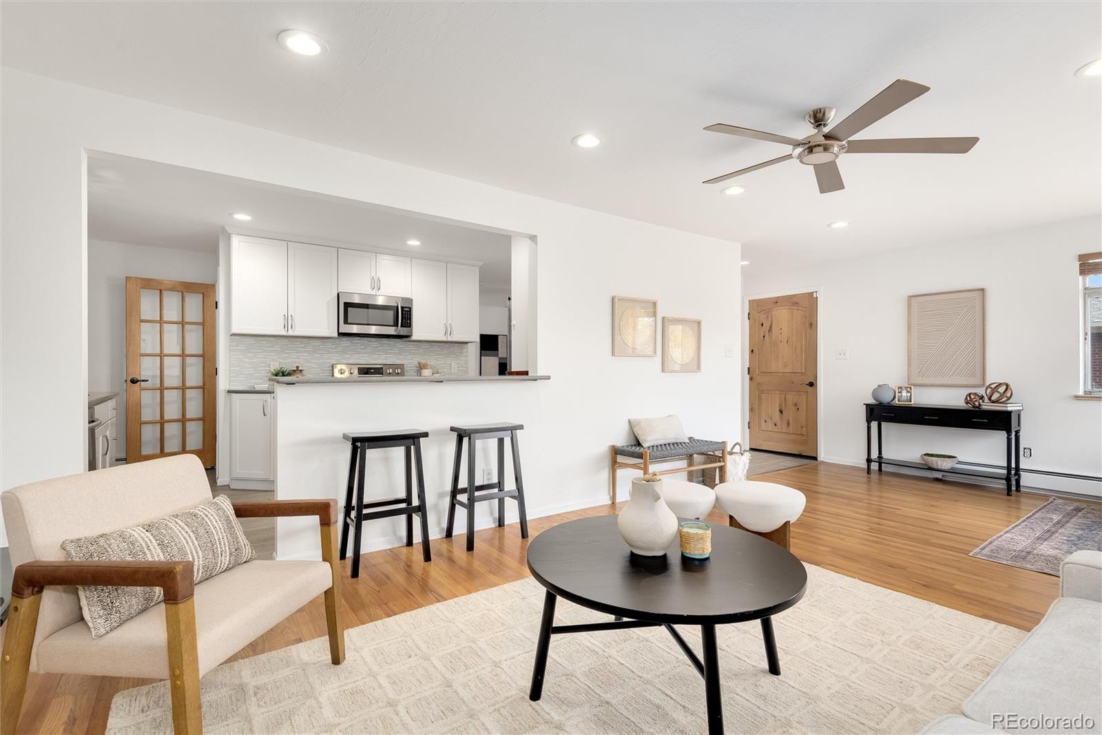 MLS Image #8 for 1522 s cherry street,denver, Colorado