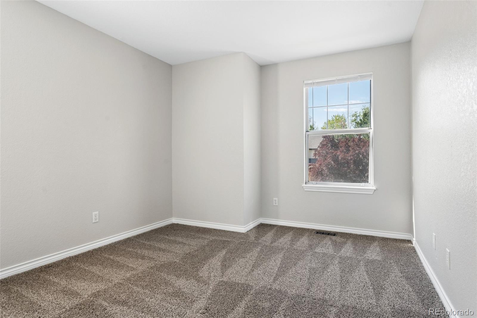 MLS Image #22 for 1577 s pitkin circle,aurora, Colorado