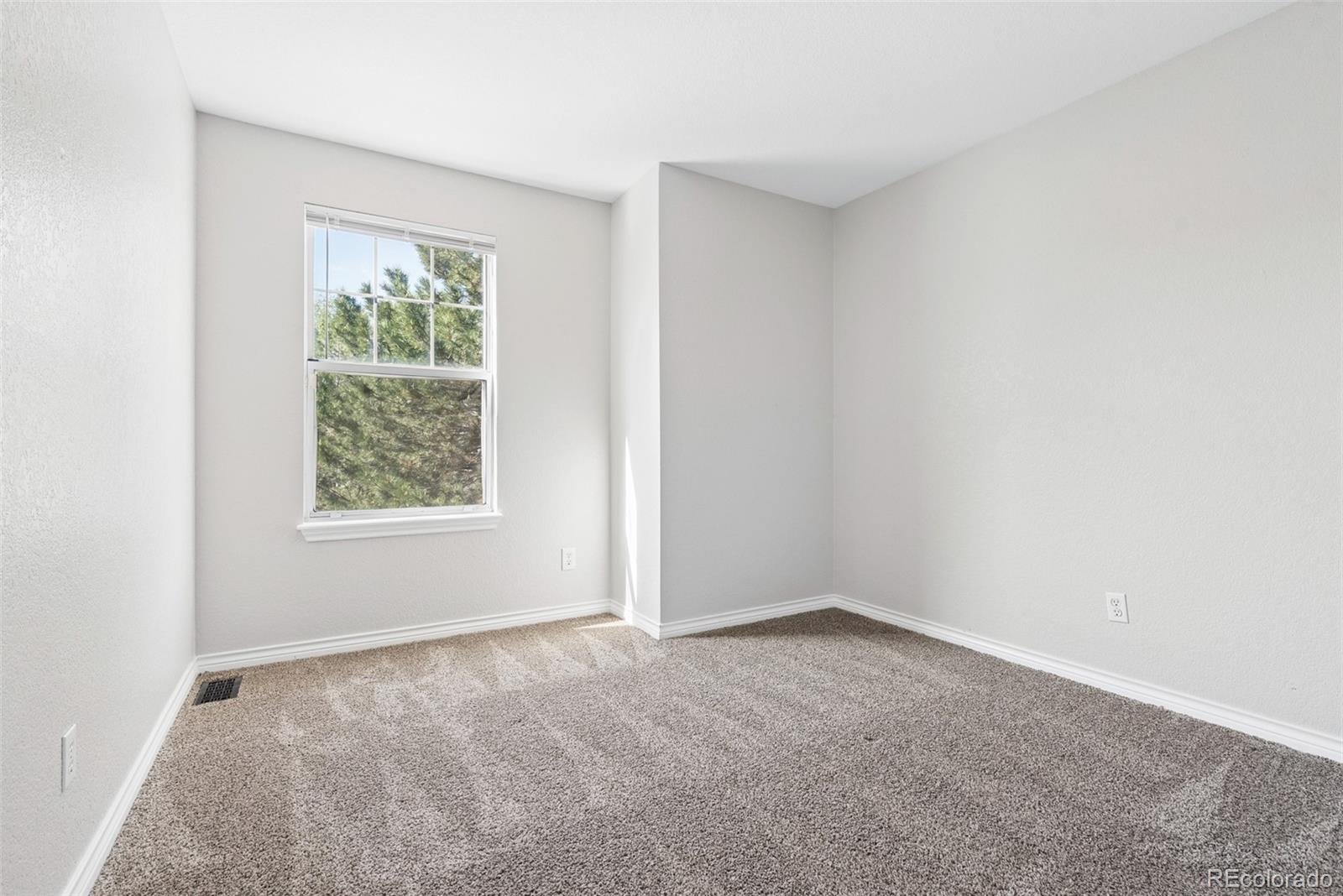 MLS Image #23 for 1577 s pitkin circle,aurora, Colorado