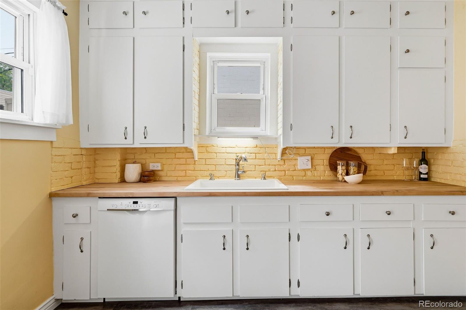 MLS Image #14 for 3336 w hayward place,denver, Colorado