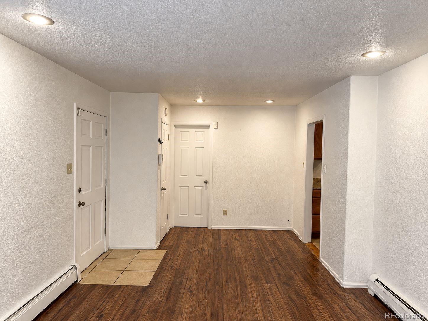 MLS Image #4 for 2787 s julian street,denver, Colorado