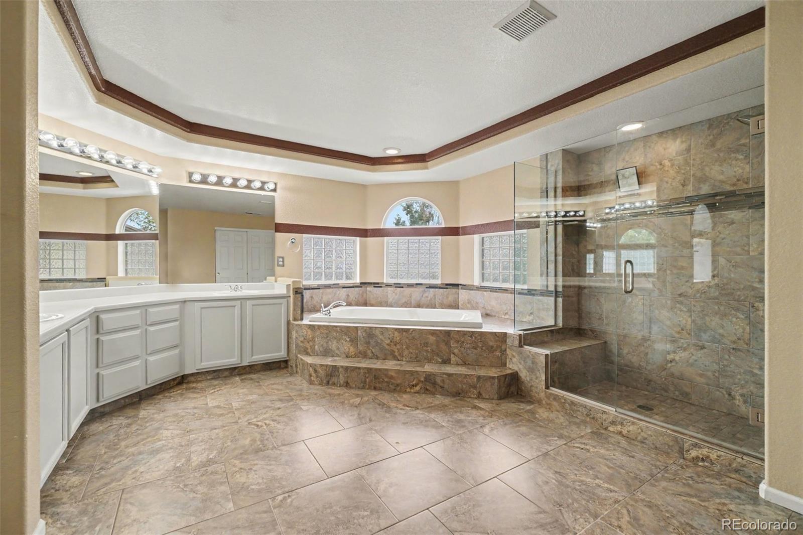 MLS Image #20 for 4566  castle circle,broomfield, Colorado
