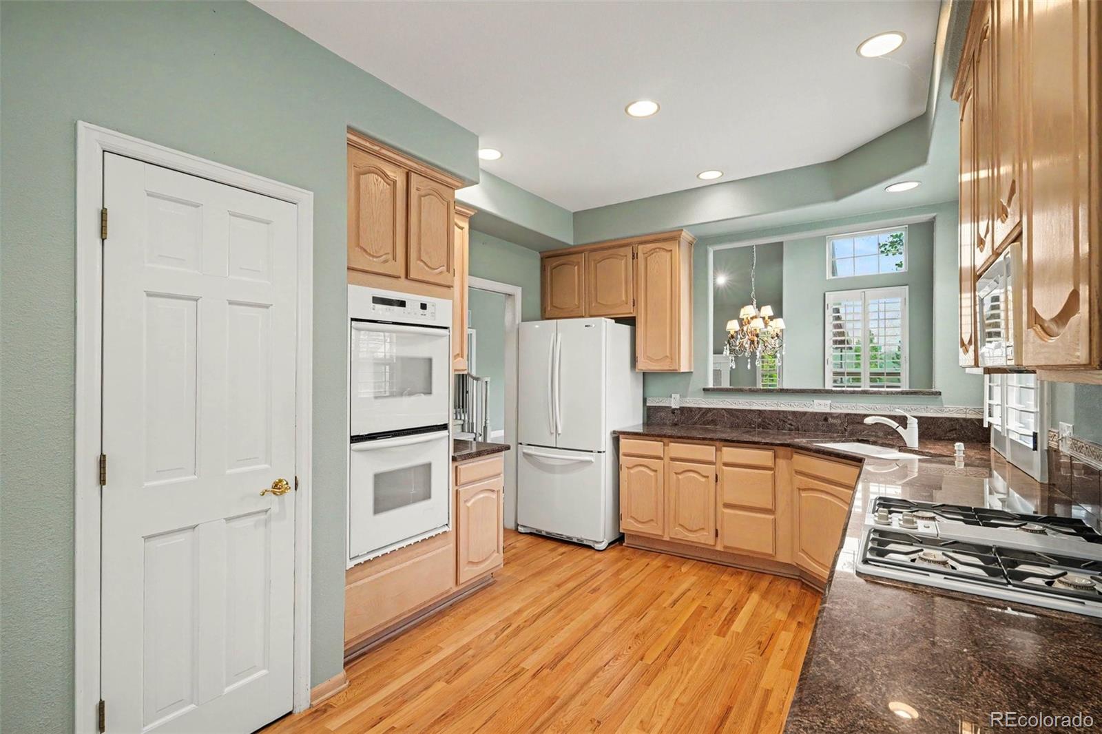 MLS Image #10 for 8231 s seabrook lane,littleton, Colorado