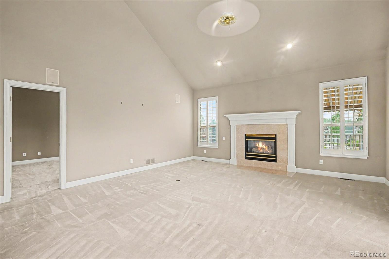 MLS Image #3 for 8231 s seabrook lane,littleton, Colorado